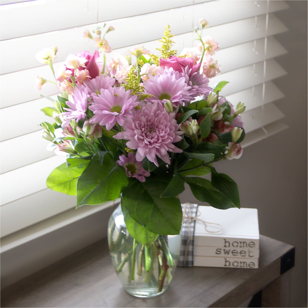 Pastel Tradition - A Florist Original – Rosewood Flower Shop, Humble TX