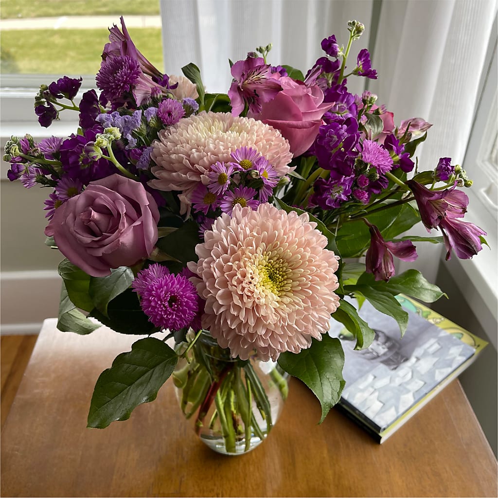 Ultraviolet Bouquet – Rosewood Flower Shop, Humble TX