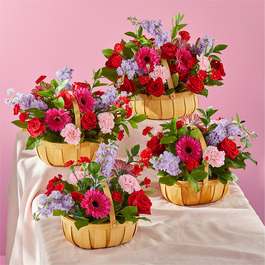 Pink Picnic Basket – Rosewood Flower Shop, Humble TX