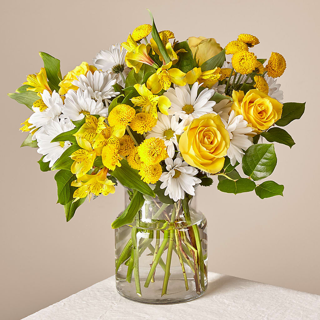 Sunny Sentiments Bouquet – Rosewood Flower Shop, Humble TX
