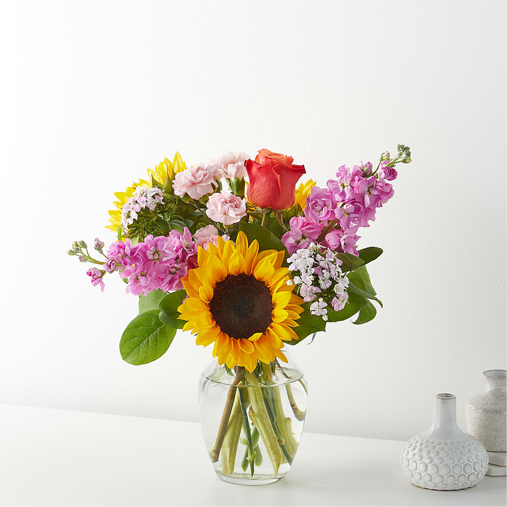 Yellow Brick Road Bouquet – Rosewood Flower Shop, Humble TX