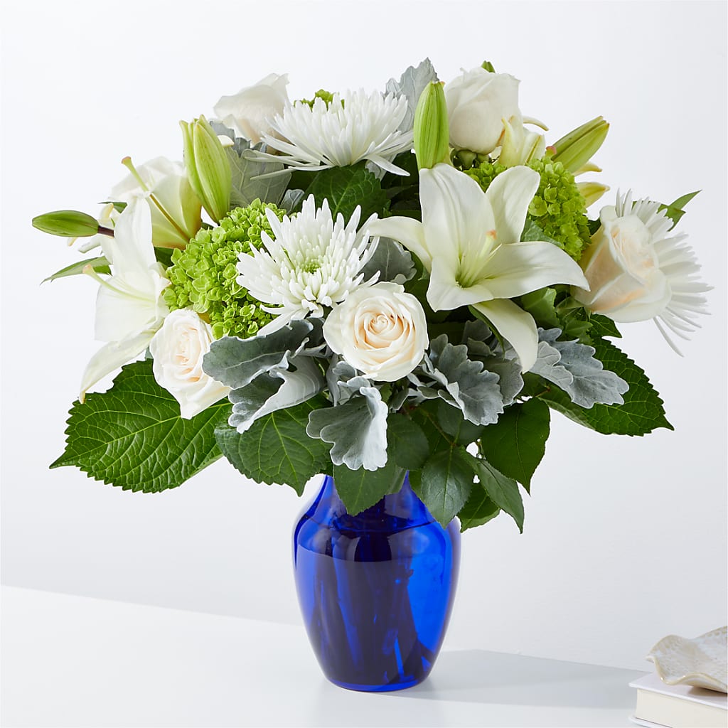 Snowy Dreams Bouquet – Rosewood Flower Shop, Humble TX