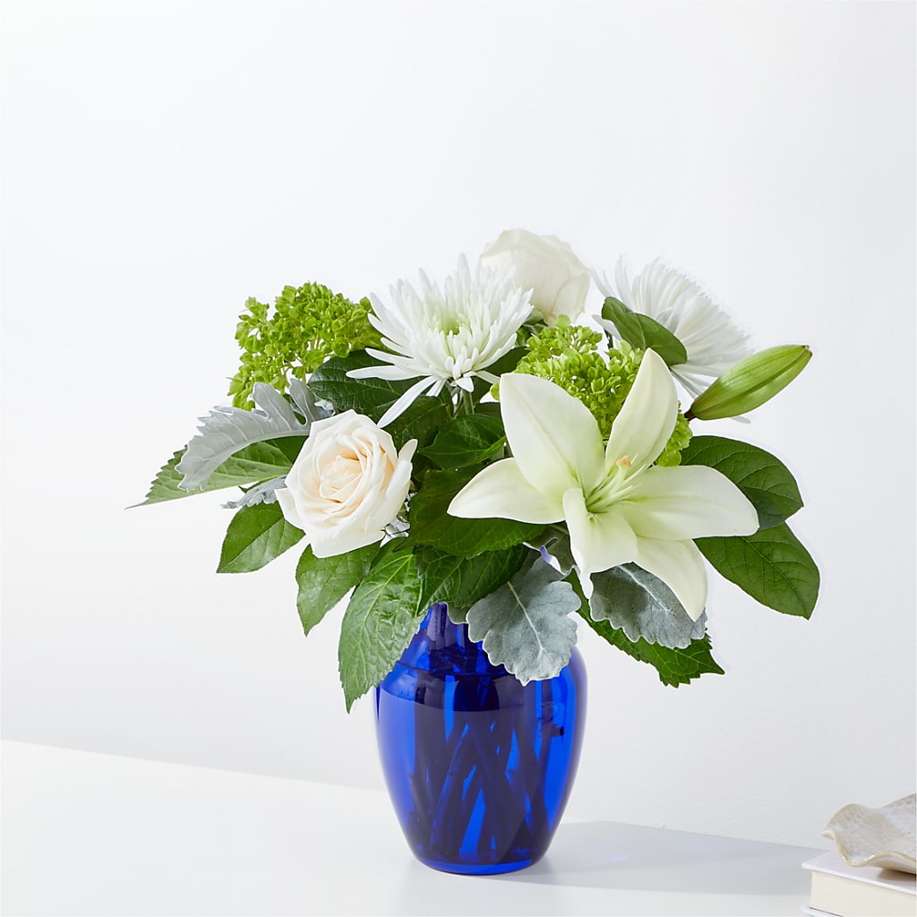 Snowy Dreams Bouquet – Rosewood Flower Shop, Humble TX