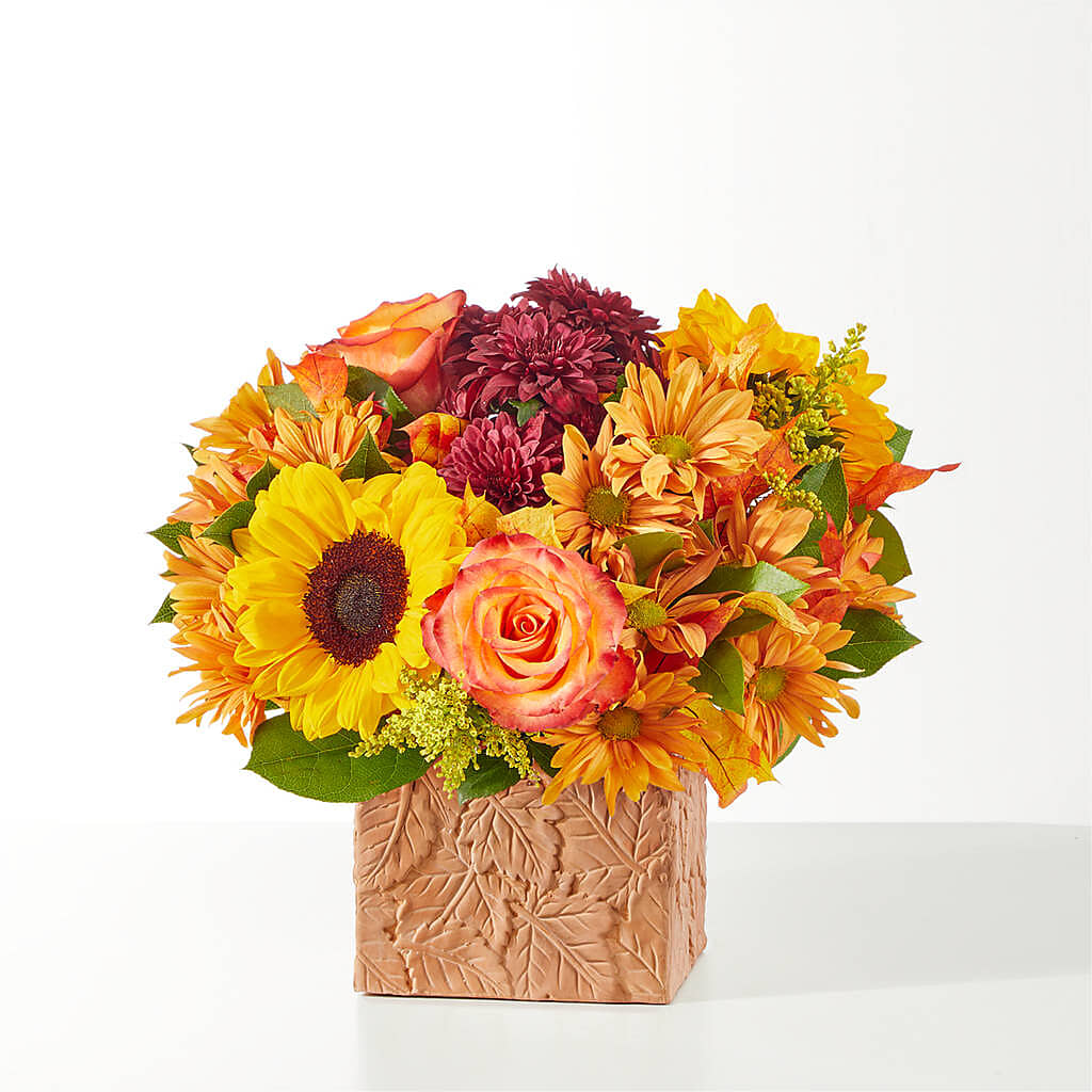 The Outdoors Bouquet –  Rosewood Flower Shop, Humble TX