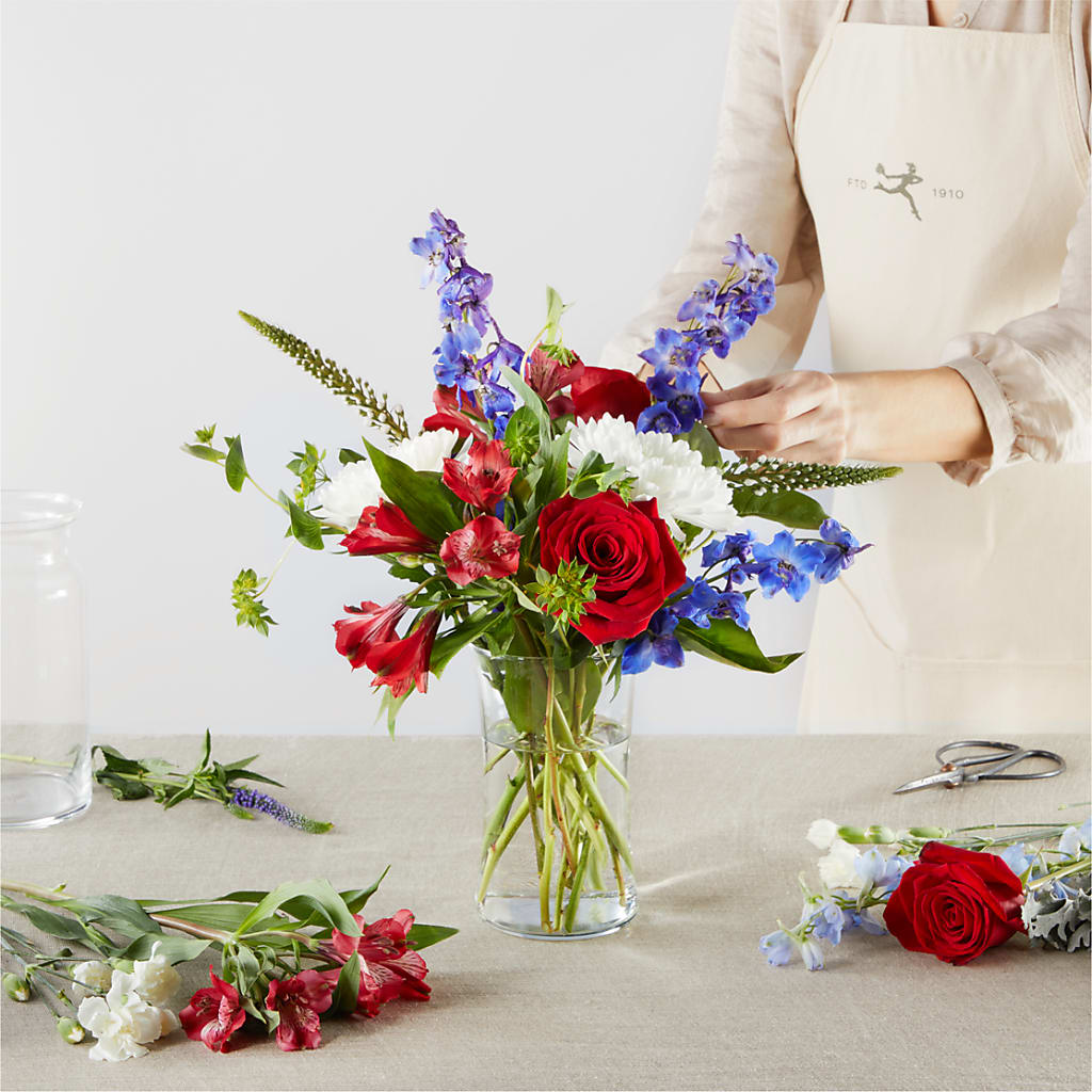 Star Spangled - A Florist Original –  Rosewood Flower Shop, Humble TX