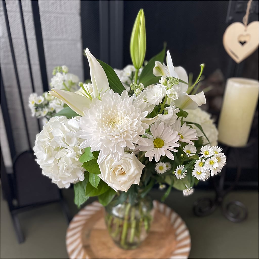 Classic Ivory – A Florist Original –  Rosewood Flower Shop, Humble TX
