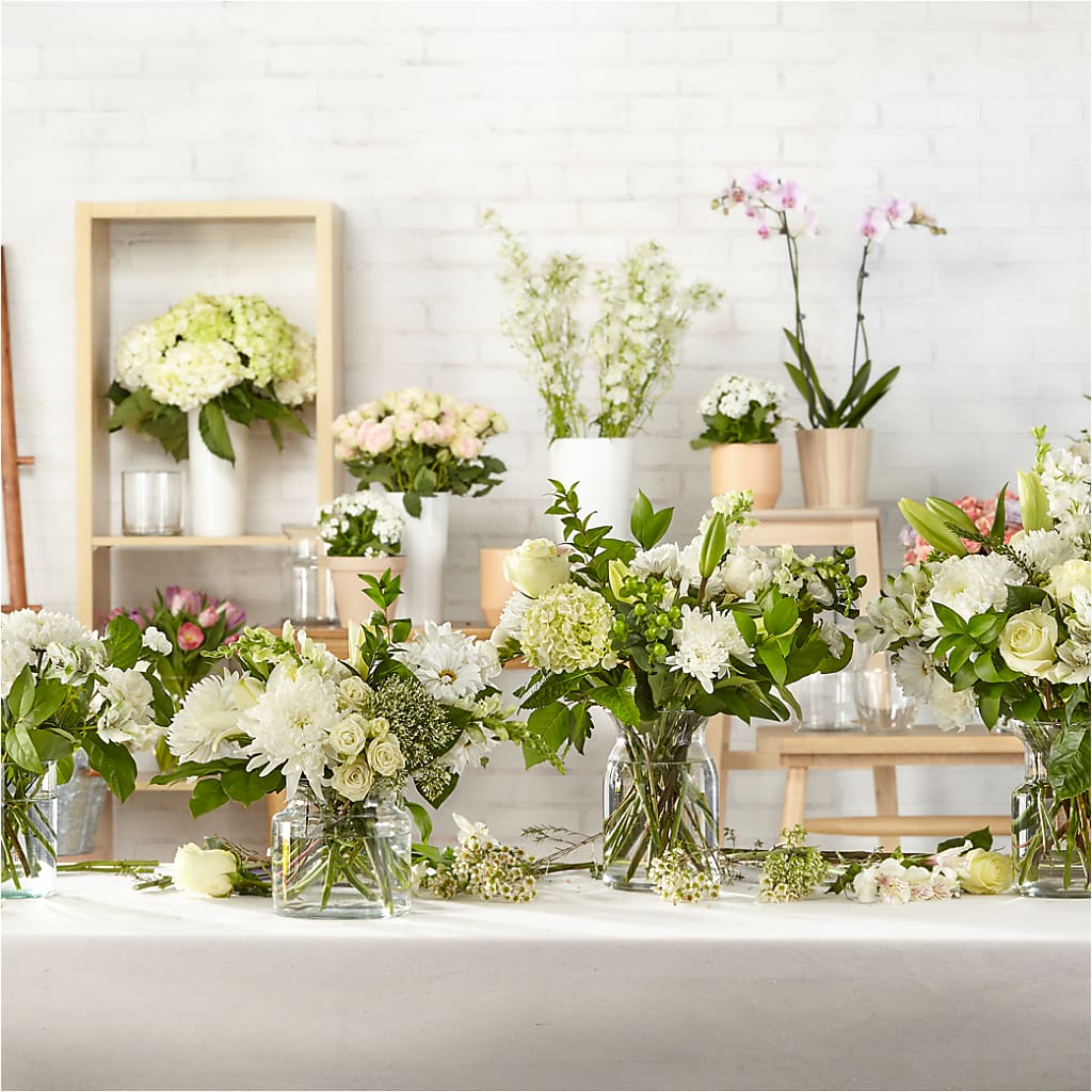 Classic Ivory – A Florist Original –  Rosewood Flower Shop, Humble TX