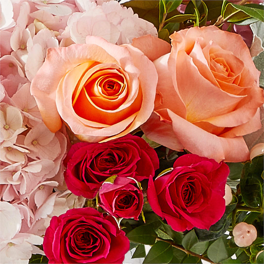 Glitz & Glam Bouquet –  Rosewood Flower Shop, Humble TX
